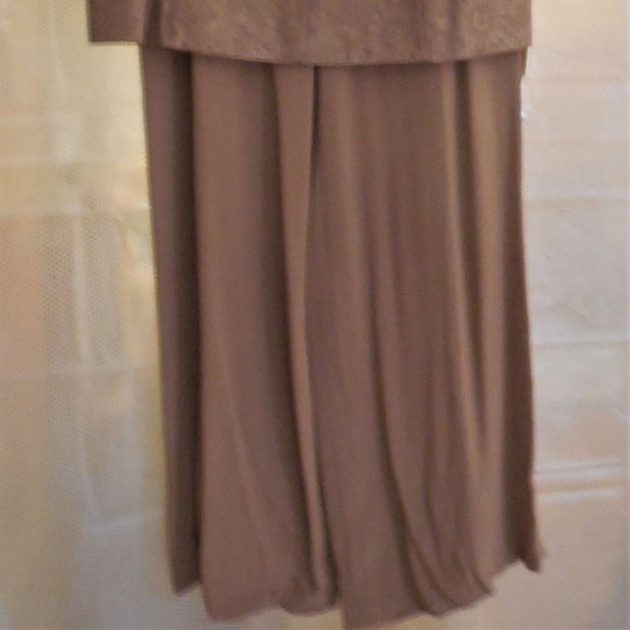 NWT Cynthia Howie Maggie BOUTIQUE mocha 100%Silk 2 piece set- Sz 14 jacket&pants - Picture 3 of 10